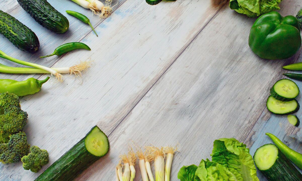 Low-calorie green vegetables in the buckwheat diet menu